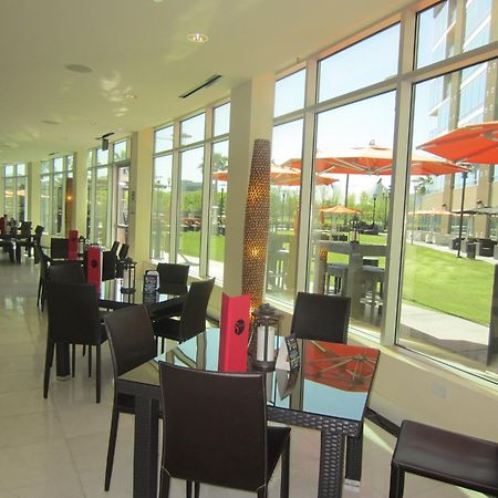 University Plaza Waterfront Hotel Stockton Kültér fotó